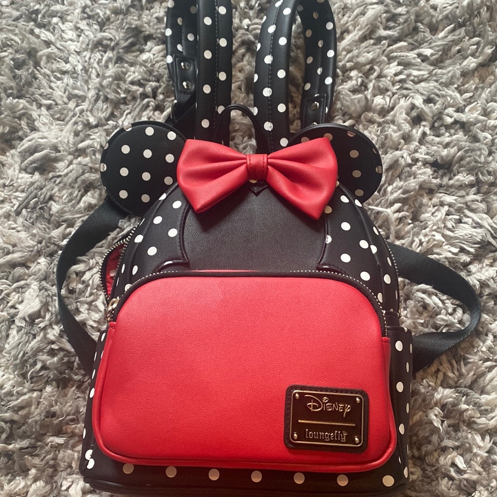 Minnie Mouse Loungefly mini backpack